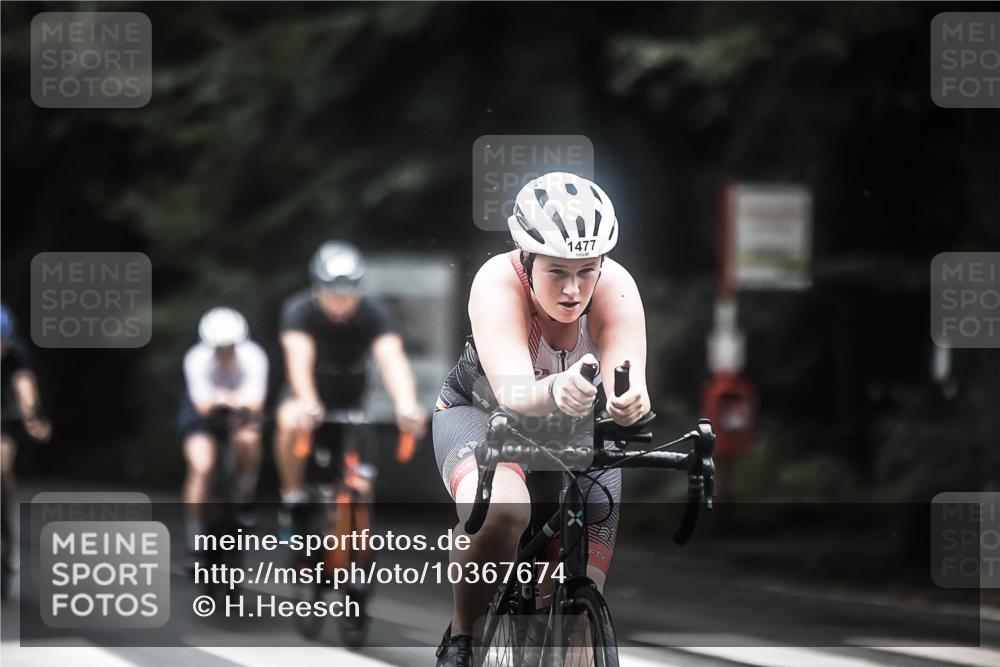 13.09.2026 - Stadtparktriathlon H.Heesch http://msf.ph/oto/10367674 13.09.2026 13:17:59 Radfahren 1209, 1321, 1349, 1359, 1382, 1387, 1395, 1396, 1445, 1472, 1475, 1477 meine-sportfotos.de