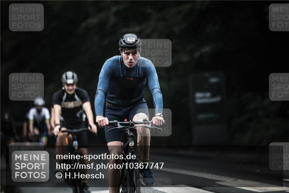 13.09.2026 - Stadtparktriathlon H.Heesch http://msf.ph/oto/10367747 13.09.2026 12:02:27 Radfahren 729, 756, 849, 862, 880, 933, 959, 987, 1016 meine-sportfotos.de
