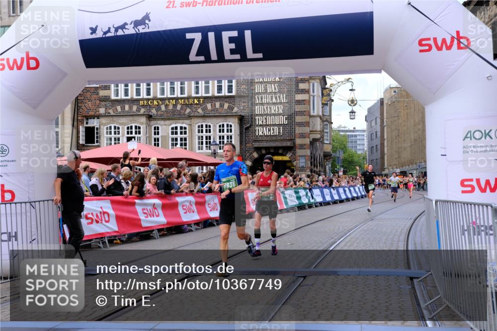 13.09.2026 - 21. swb-Marathon Bremen Tim E. http://msf.ph/oto/10367749 13.09.2026 13:04:54 Ziel 744, 1223, 1224, 1860, 2207, 2956, 5283, 8701, 8936, 9070, 13034 meine-sportfotos.de
