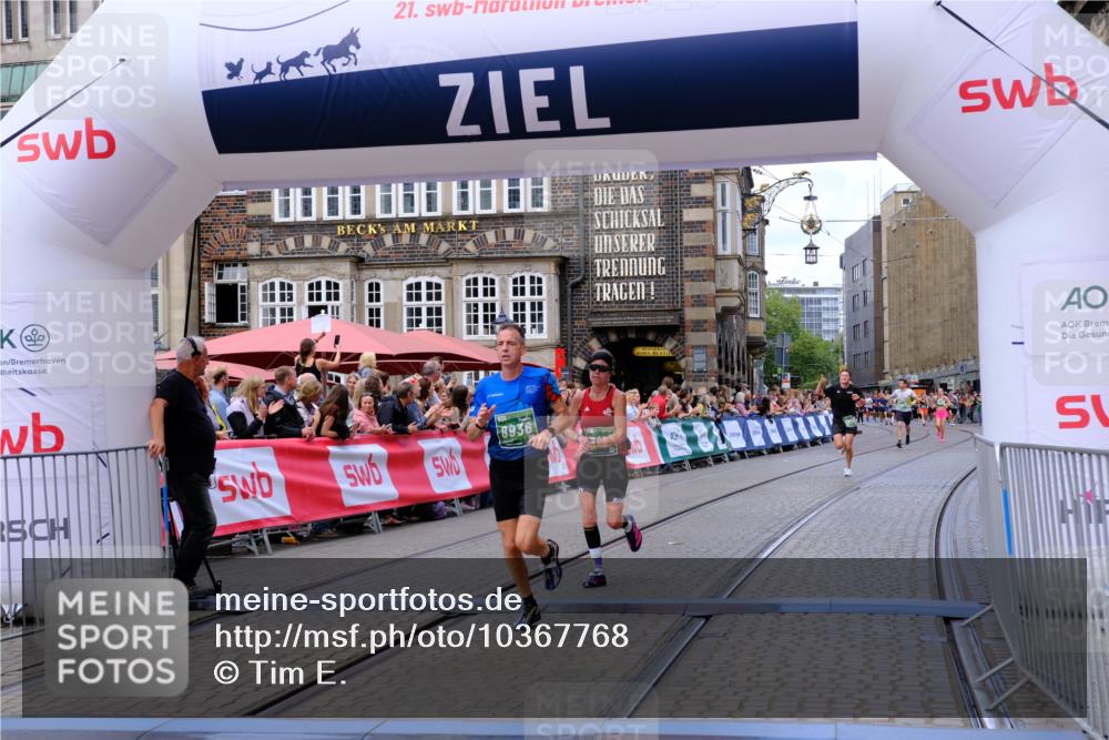 13.09.2026 - 21. swb-Marathon Bremen Tim E. http://msf.ph/oto/10367768 13.09.2026 13:04:54 Ziel 744, 1223, 1224, 1860, 2207, 2956, 5283, 8701, 8936, 9070, 13034 meine-sportfotos.de