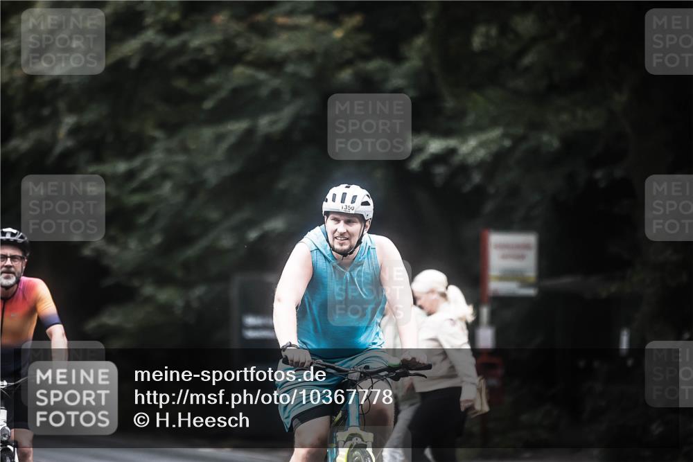 13.09.2026 - Stadtparktriathlon H.Heesch http://msf.ph/oto/10367778 13.09.2026 13:18:09 Radfahren 1290, 1349, 1350, 1359, 1445 meine-sportfotos.de