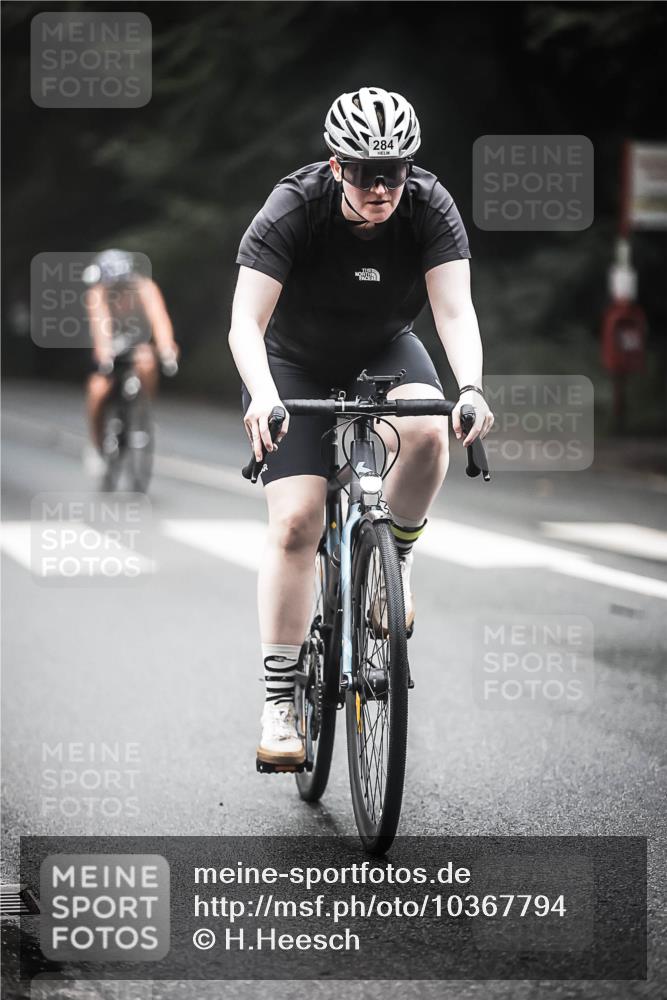 13.09.2026 - Stadtparktriathlon H.Heesch http://msf.ph/oto/10367794 13.09.2026 10:16:29 Radfahren 211, 221, 224, 227, 284, 287, 301, 348, 351 meine-sportfotos.de