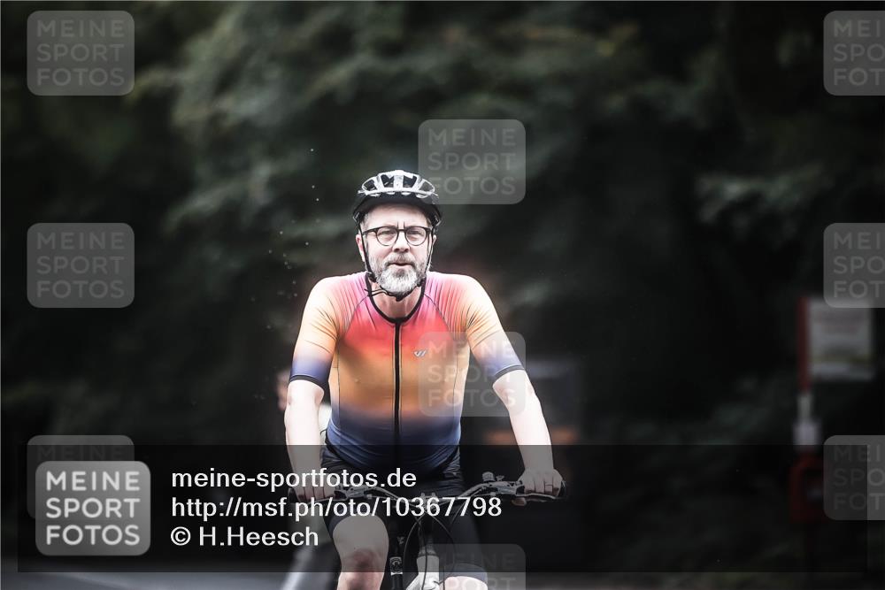13.09.2026 - Stadtparktriathlon H.Heesch http://msf.ph/oto/10367798 13.09.2026 13:18:10 Radfahren 1290, 1350, 1359, 1397 meine-sportfotos.de