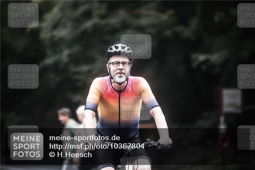 13.09.2026 - Stadtparktriathlon H.Heesch http://msf.ph/oto/10367804 13.09.2026 13:18:10 Radfahren 1290, 1350, 1359, 1397 meine-sportfotos.de
