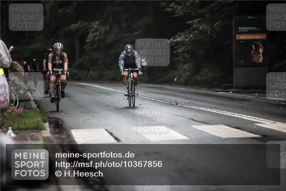 13.09.2026 - Stadtparktriathlon H.Heesch http://msf.ph/oto/10367856 13.09.2026 12:02:43 Radfahren 755, 854, 859, 860, 1020, 1044 meine-sportfotos.de