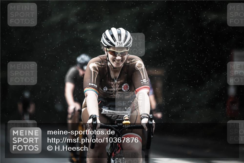 13.09.2026 - Stadtparktriathlon H.Heesch http://msf.ph/oto/10367876 13.09.2026 12:02:48 Radfahren 755, 856, 859, 925, 1020, 1044 meine-sportfotos.de
