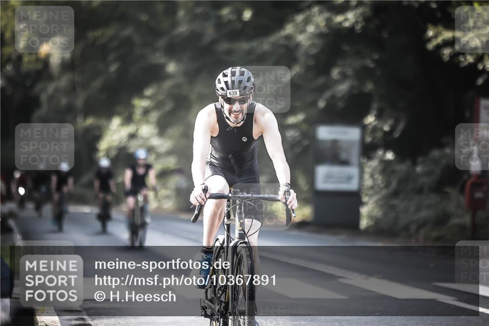 13.09.2026 - Stadtparktriathlon H.Heesch http://msf.ph/oto/10367891 13.09.2026 11:25:09 Radfahren 639, 663, 684, 735, 736, 752, 763, 770, 772, 819 meine-sportfotos.de