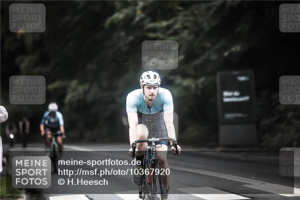 13.09.2026 - Stadtparktriathlon H.Heesch http://msf.ph/oto/10367920 13.09.2026 13:18:19 Radfahren 1329, 1367, 1397, 1417, 1431, 1443 meine-sportfotos.de