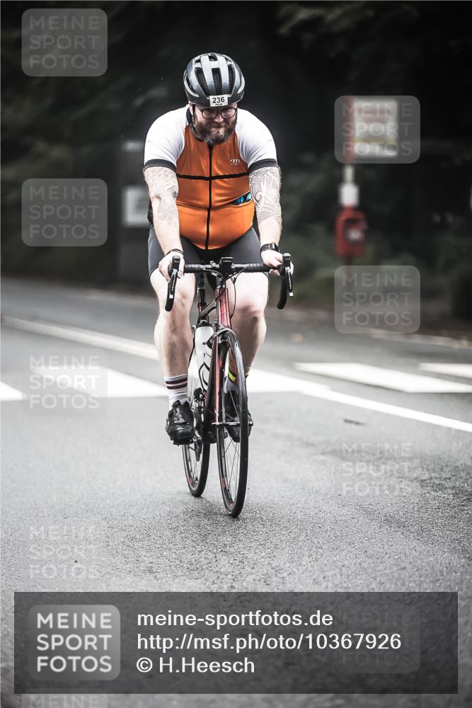 13.09.2026 - Stadtparktriathlon H.Heesch http://msf.ph/oto/10367926 13.09.2026 10:16:38 Radfahren 224, 236, 289, 348, 351 meine-sportfotos.de
