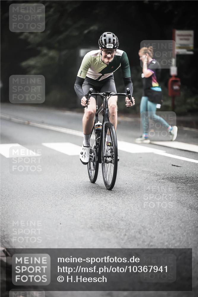 13.09.2026 - Stadtparktriathlon H.Heesch http://msf.ph/oto/10367941 13.09.2026 10:16:39 Radfahren 224, 236, 289 meine-sportfotos.de