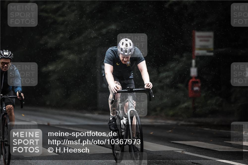 13.09.2026 - Stadtparktriathlon H.Heesch http://msf.ph/oto/10367973 13.09.2026 12:02:54 Radfahren 755, 758, 856, 925, 948, 1020, 1044, 1059 meine-sportfotos.de