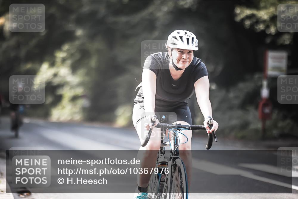 13.09.2026 - Stadtparktriathlon H.Heesch http://msf.ph/oto/10367976 13.09.2026 11:25:14 Radfahren 639, 684, 736, 770, 794, 819 meine-sportfotos.de