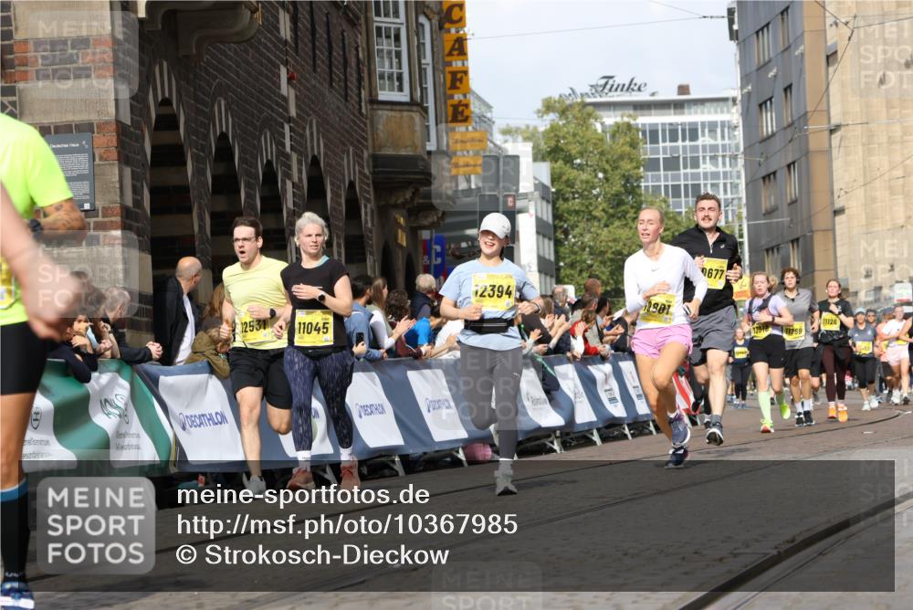 13.09.2026 - 21. swb-Marathon Bremen Strokosch-Dieckow http://msf.ph/oto/10367985 13.09.2026 11:00:30 Ziel 10144, 10758, 10810, 11016, 11071, 11158, 11159, 11160, 11250, 11259, 11445, 11453, 11524, 11525, 11528, 11547, 11587, 11588, 11589, 11623, 11907, 12105, 12106, 12123, 12190, 12274, 12352, 10263, 10272, 10275, 10306, 10369, 11162, 11180, 11343, 11475, 11556, 11687, 11708, 11769, 11797, 11838, 11959, 12430 meine-sportfotos.de