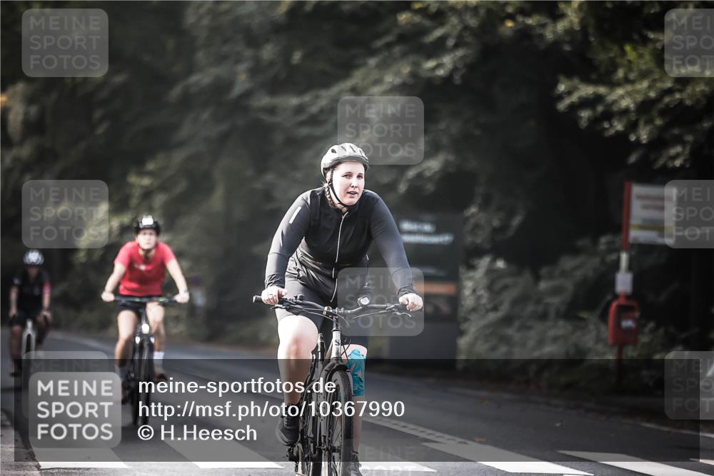 13.09.2026 - Stadtparktriathlon H.Heesch http://msf.ph/oto/10367990 13.09.2026 11:25:20 Radfahren 759, 770, 794, 803 meine-sportfotos.de