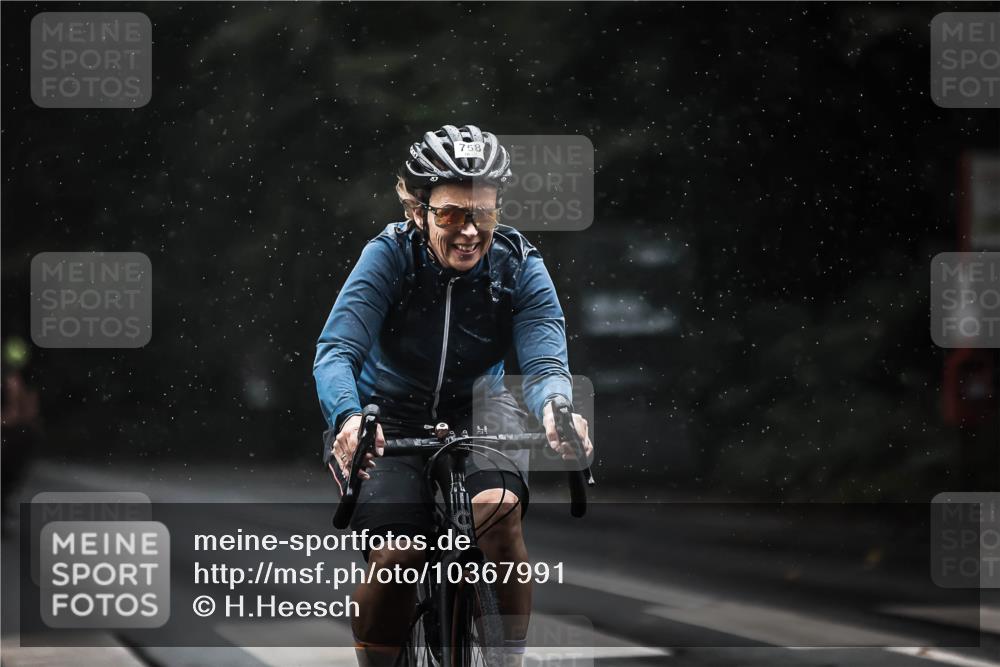 13.09.2026 - Stadtparktriathlon H.Heesch http://msf.ph/oto/10367991 13.09.2026 12:02:55 Radfahren 758, 856, 925, 948, 1020, 1044, 1059 meine-sportfotos.de
