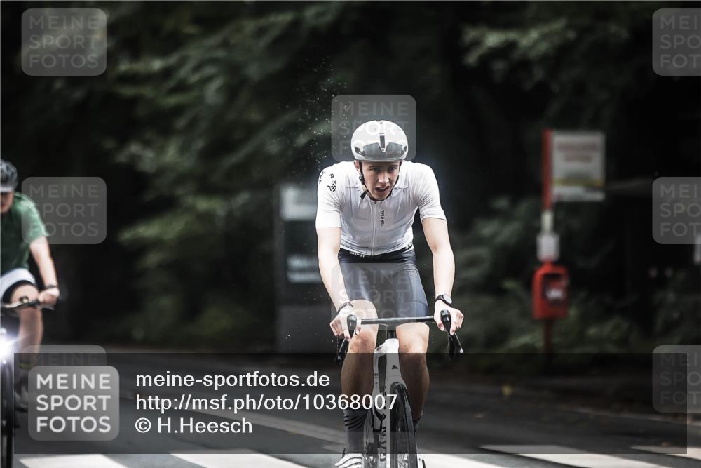 13.09.2026 - Stadtparktriathlon H.Heesch http://msf.ph/oto/10368007 13.09.2026 13:18:31 Radfahren 1288, 1325, 1336, 1380, 1431 meine-sportfotos.de