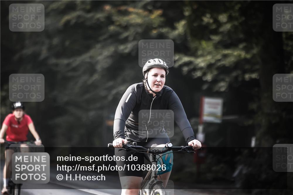 13.09.2026 - Stadtparktriathlon H.Heesch http://msf.ph/oto/10368026 13.09.2026 11:25:20 Radfahren 759, 770, 794, 803 meine-sportfotos.de