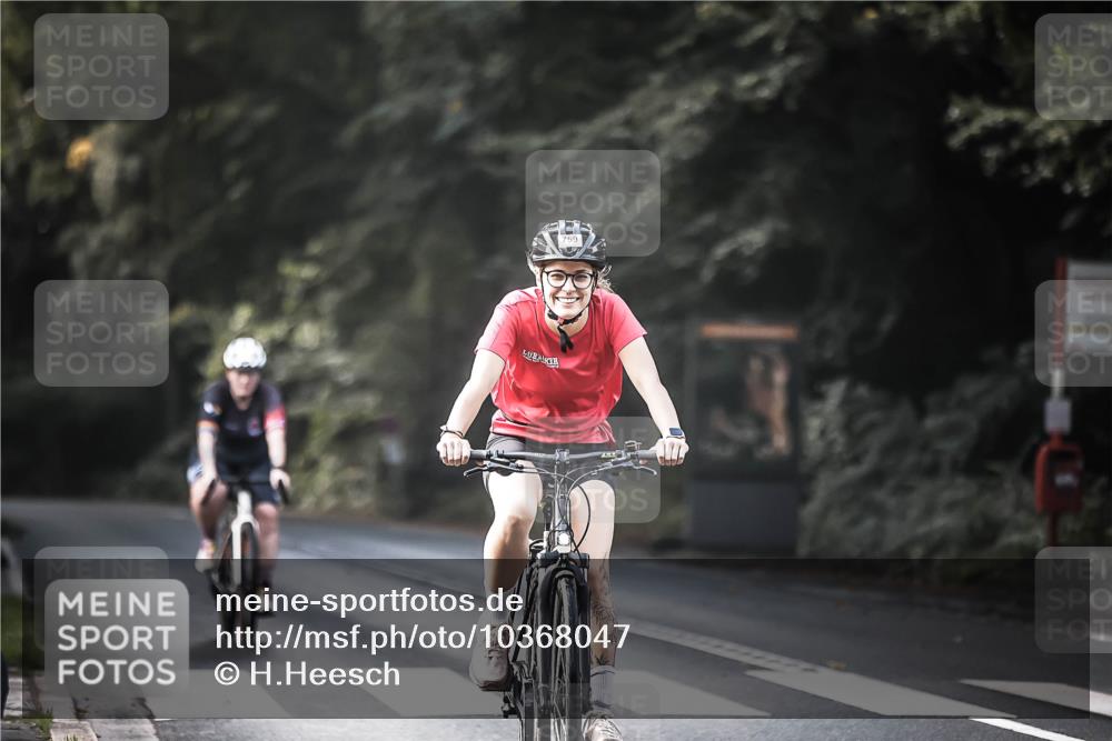 13.09.2026 - Stadtparktriathlon H.Heesch http://msf.ph/oto/10368047 13.09.2026 11:25:22 Radfahren 759, 794, 803 meine-sportfotos.de