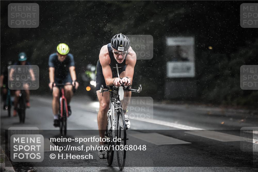 13.09.2026 - Stadtparktriathlon H.Heesch http://msf.ph/oto/10368048 13.09.2026 12:02:58 Radfahren 747, 758, 856, 925, 948, 950, 1059 meine-sportfotos.de