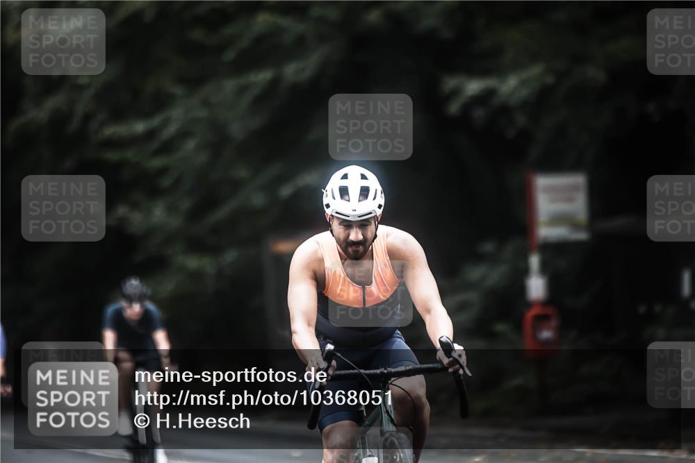 13.09.2026 - Stadtparktriathlon H.Heesch http://msf.ph/oto/10368051 13.09.2026 13:18:40 Radfahren 1357, 1380, 1393, 1456 meine-sportfotos.de