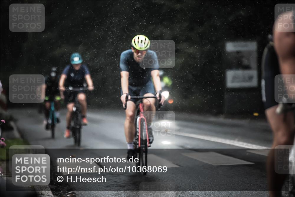 13.09.2026 - Stadtparktriathlon H.Heesch http://msf.ph/oto/10368069 13.09.2026 12:02:59 Radfahren 747, 758, 856, 948, 950, 1059 meine-sportfotos.de