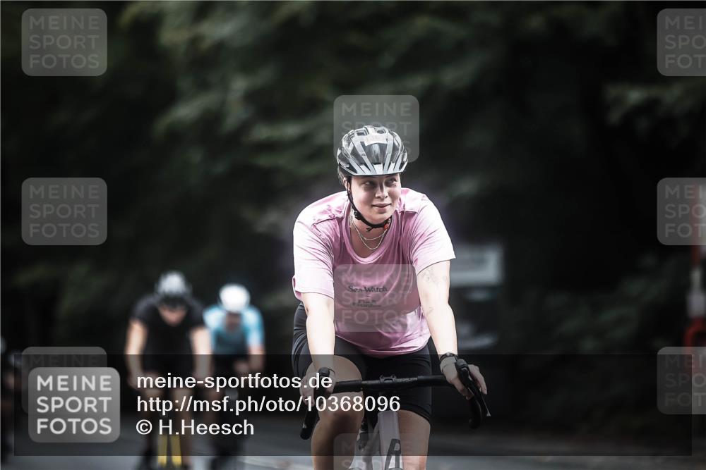13.09.2026 - Stadtparktriathlon H.Heesch http://msf.ph/oto/10368096 13.09.2026 13:18:51 Radfahren 1314, 1363, 1392, 1411, 1463, 1468 meine-sportfotos.de