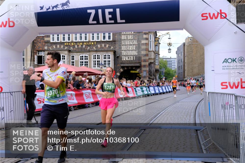13.09.2026 - 21. swb-Marathon Bremen Tim E. http://msf.ph/oto/10368100 13.09.2026 13:05:04 Ziel 1712, 2646, 2956, 5283, 5674, 6708, 7538, 7814, 8054, 8701, 9070, 9306, 9495, 9689, 13187 meine-sportfotos.de