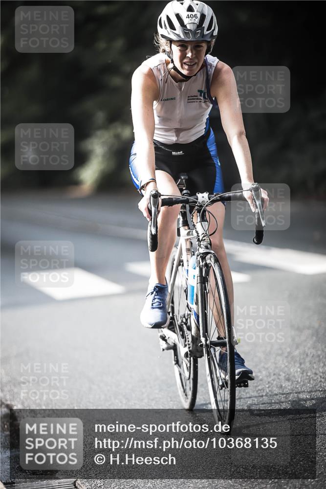 13.09.2026 - Stadtparktriathlon H.Heesch http://msf.ph/oto/10368135 13.09.2026 10:45:49 Radfahren 406, 429, 487, 543, 550, 563 meine-sportfotos.de