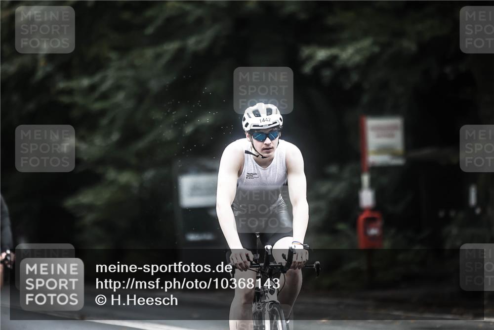 13.09.2026 - Stadtparktriathlon H.Heesch http://msf.ph/oto/10368143 13.09.2026 13:18:58 Radfahren 1212, 1237, 1243, 1314, 1392, 1438, 1442, 1468 meine-sportfotos.de