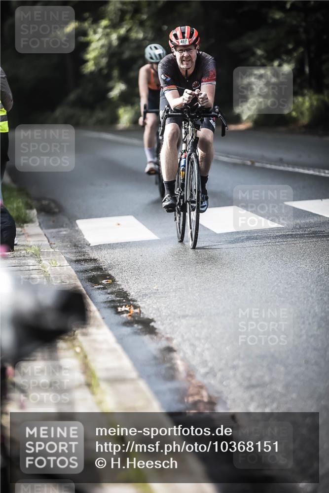 13.09.2026 - Stadtparktriathlon H.Heesch http://msf.ph/oto/10368151 13.09.2026 10:45:51 Radfahren 406, 429, 487, 543, 550 meine-sportfotos.de