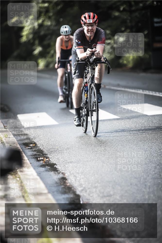 13.09.2026 - Stadtparktriathlon H.Heesch http://msf.ph/oto/10368166 13.09.2026 10:45:52 Radfahren 406, 429, 487, 543, 550 meine-sportfotos.de