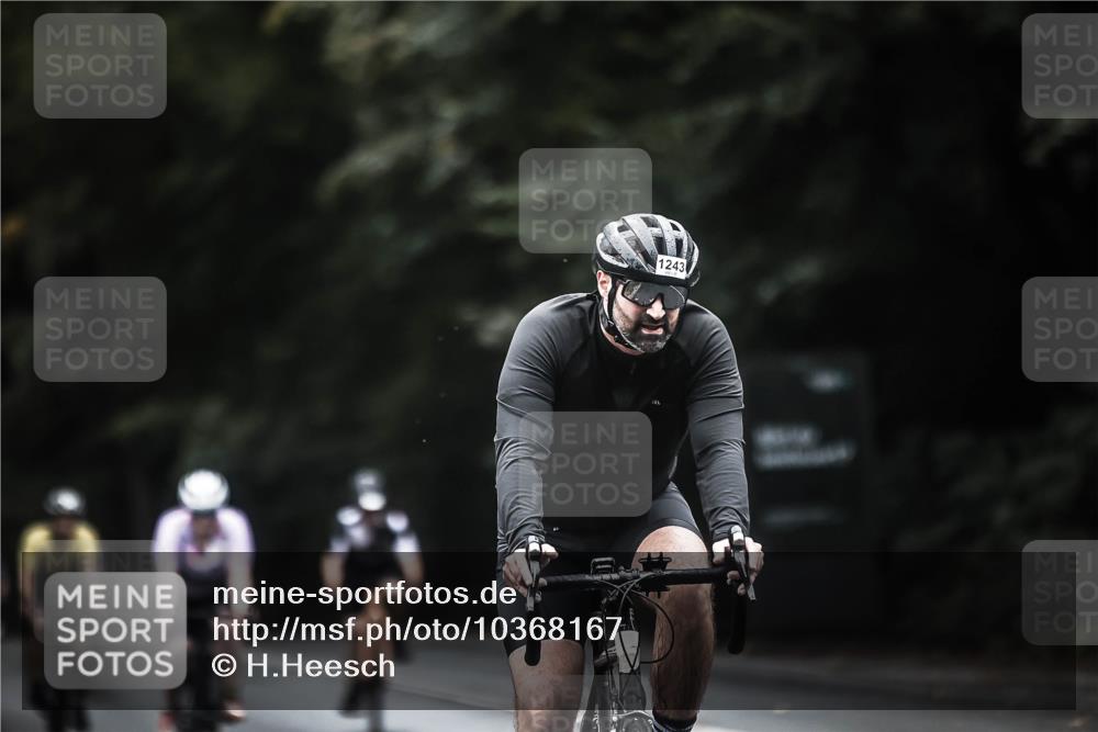 13.09.2026 - Stadtparktriathlon H.Heesch http://msf.ph/oto/10368167 13.09.2026 13:19:00 Radfahren 1212, 1237, 1243, 1314, 1326, 1438, 1442 meine-sportfotos.de