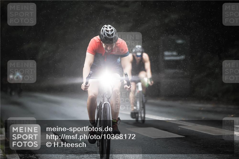 13.09.2026 - Stadtparktriathlon H.Heesch http://msf.ph/oto/10368172 13.09.2026 12:03:06 Radfahren 747, 879, 905, 927, 948, 950 meine-sportfotos.de