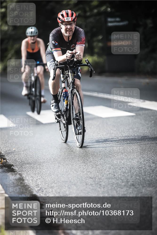 13.09.2026 - Stadtparktriathlon H.Heesch http://msf.ph/oto/10368173 13.09.2026 10:45:52 Radfahren 406, 429, 487, 543, 550 meine-sportfotos.de
