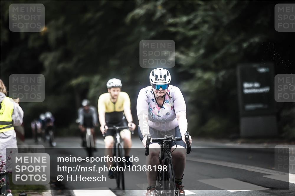 13.09.2026 - Stadtparktriathlon H.Heesch http://msf.ph/oto/10368198 13.09.2026 13:19:02 Radfahren 1212, 1237, 1243, 1314, 1326, 1338, 1438, 1442 meine-sportfotos.de