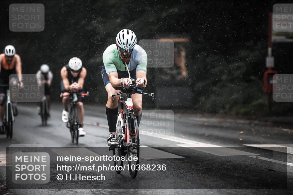 13.09.2026 - Stadtparktriathlon H.Heesch http://msf.ph/oto/10368236 13.09.2026 12:03:12 Radfahren 831, 879, 905, 919, 927, 965, 990, 997 meine-sportfotos.de