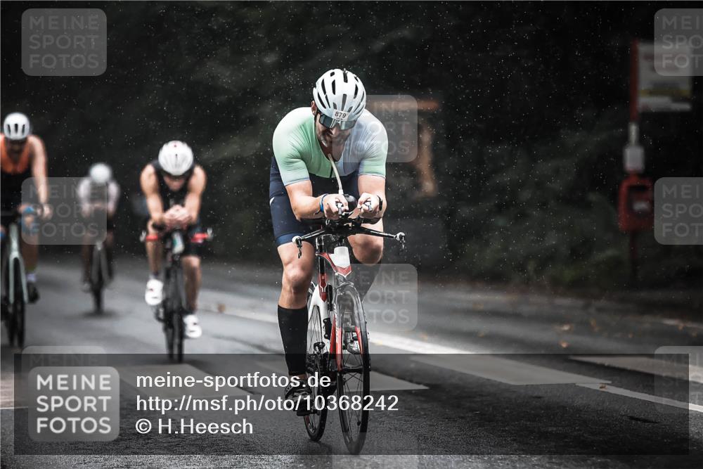 13.09.2026 - Stadtparktriathlon H.Heesch http://msf.ph/oto/10368242 13.09.2026 12:03:13 Radfahren 831, 879, 919, 927, 952, 965, 990, 997 meine-sportfotos.de