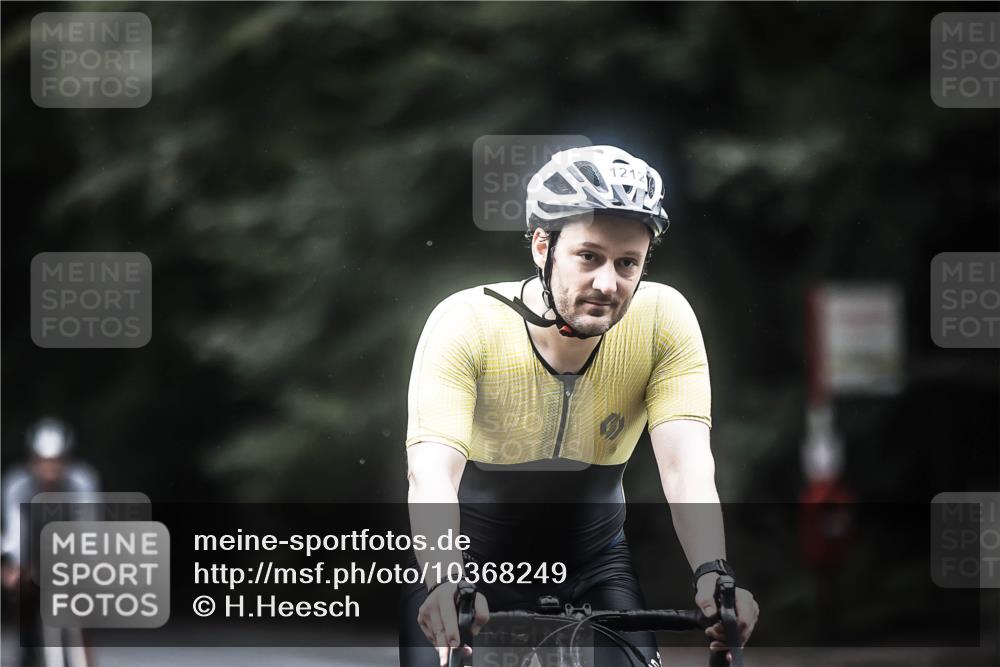13.09.2026 - Stadtparktriathlon H.Heesch http://msf.ph/oto/10368249 13.09.2026 13:19:04 Radfahren 1212, 1237, 1243, 1326, 1338, 1438, 1442 meine-sportfotos.de