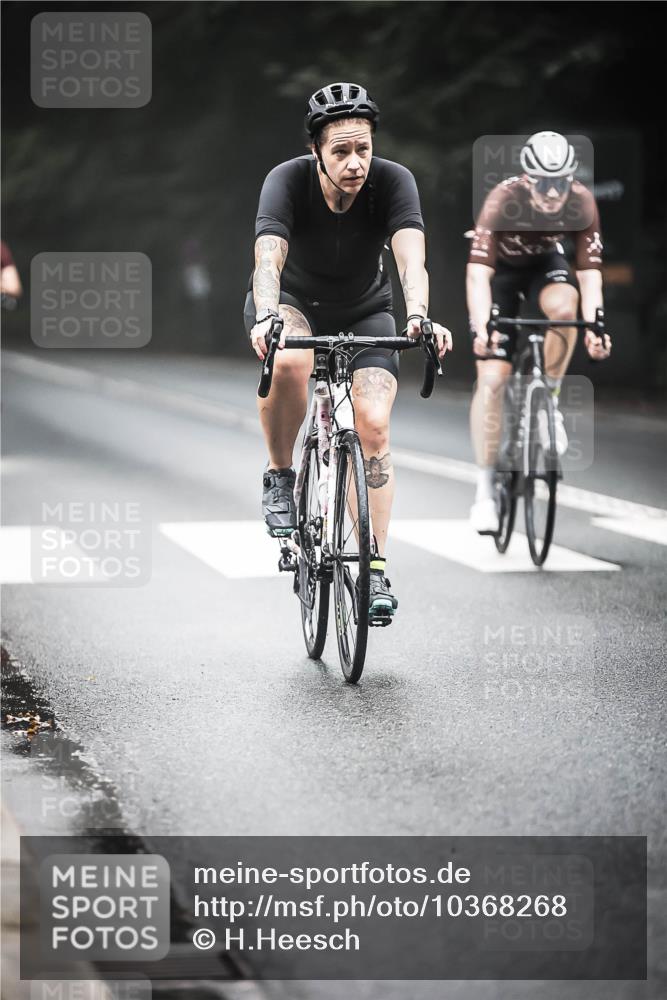 13.09.2026 - Stadtparktriathlon H.Heesch http://msf.ph/oto/10368268 13.09.2026 10:17:26 Radfahren 215, 228, 249, 292, 317 meine-sportfotos.de
