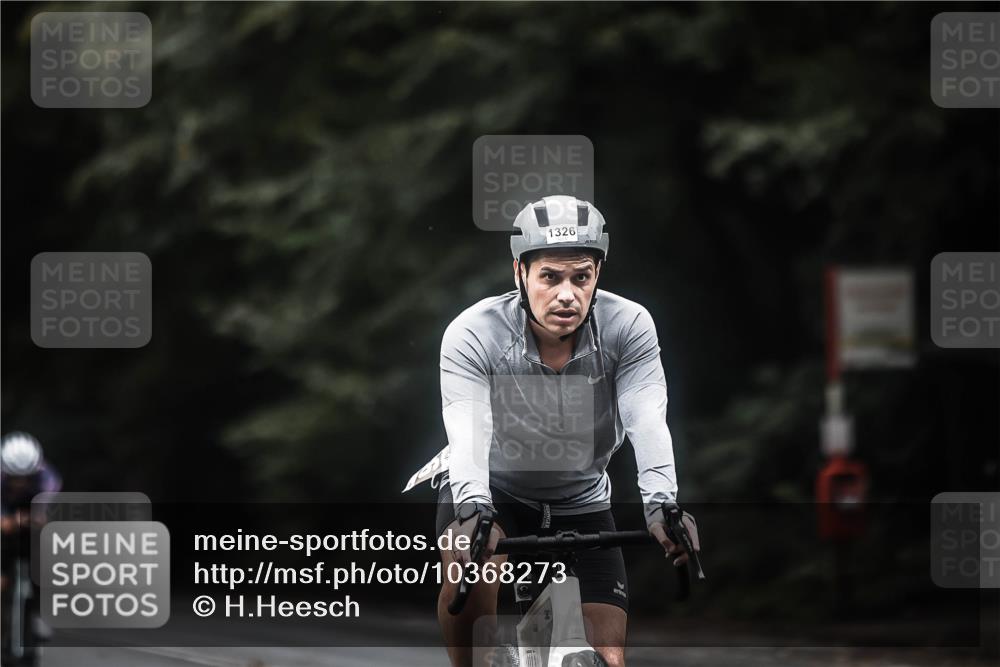 13.09.2026 - Stadtparktriathlon H.Heesch http://msf.ph/oto/10368273 13.09.2026 13:19:07 Radfahren 1212, 1229, 1237, 1326, 1338, 1438, 1471 meine-sportfotos.de