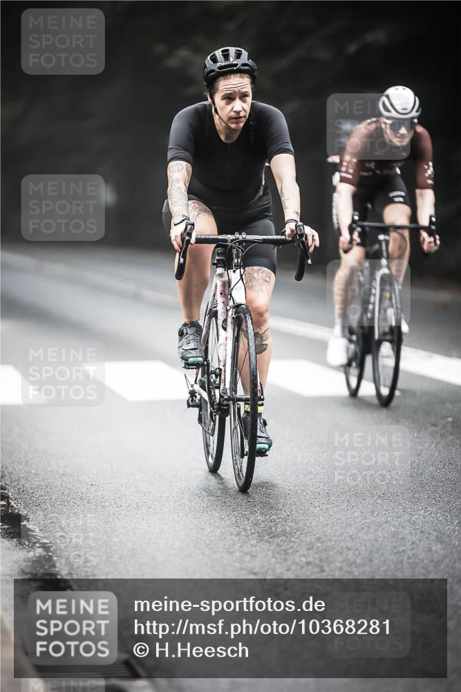 13.09.2026 - Stadtparktriathlon H.Heesch http://msf.ph/oto/10368281 13.09.2026 10:17:26 Radfahren 215, 228, 249, 292, 317 meine-sportfotos.de