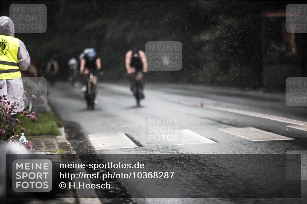 13.09.2026 - Stadtparktriathlon H.Heesch http://msf.ph/oto/10368287 13.09.2026 12:03:15 Radfahren 819, 831, 879, 919, 952, 965, 990, 997 meine-sportfotos.de
