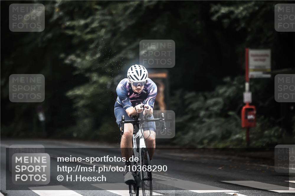 13.09.2026 - Stadtparktriathlon H.Heesch http://msf.ph/oto/10368290 13.09.2026 13:19:08 Radfahren 1212, 1229, 1237, 1326, 1338, 1438, 1471 meine-sportfotos.de