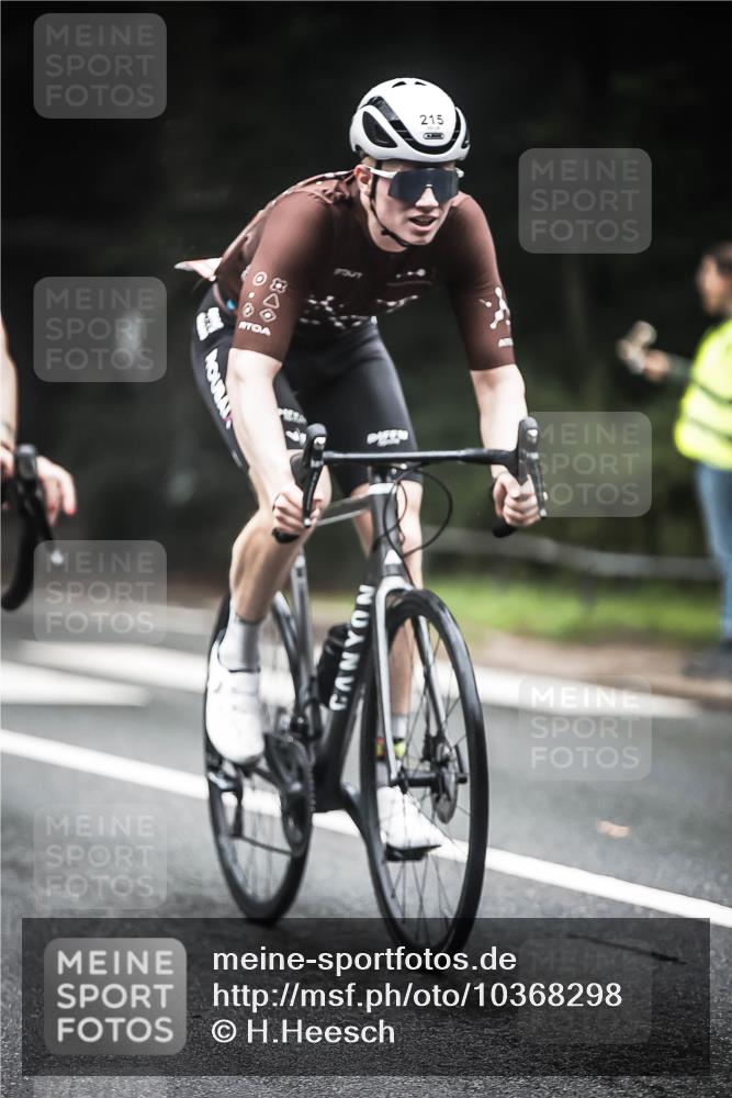 13.09.2026 - Stadtparktriathlon H.Heesch http://msf.ph/oto/10368298 13.09.2026 10:17:27 Radfahren 215, 228, 249, 292, 317 meine-sportfotos.de
