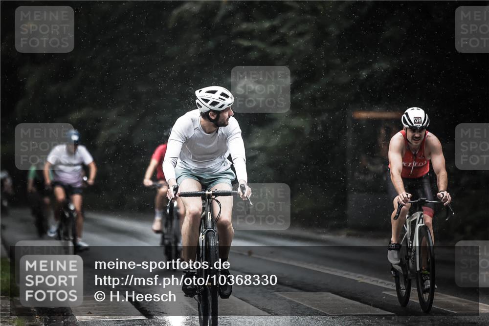 13.09.2026 - Stadtparktriathlon H.Heesch http://msf.ph/oto/10368330 13.09.2026 12:03:41 Radfahren 759, 887, 893, 914, 941, 996 meine-sportfotos.de