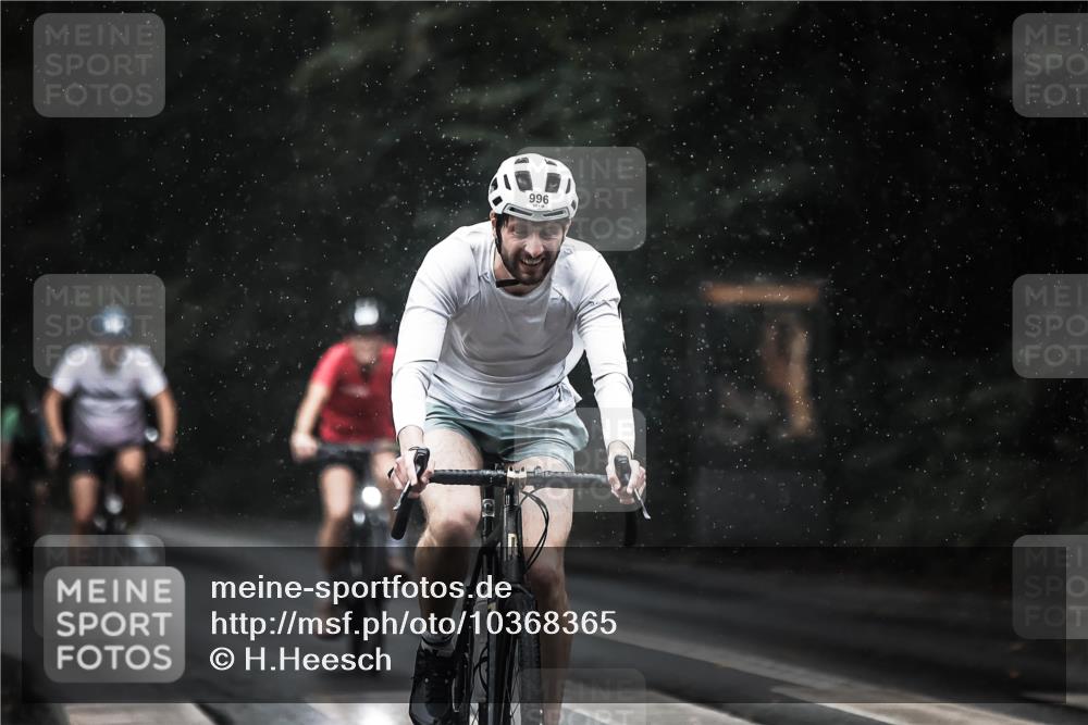13.09.2026 - Stadtparktriathlon H.Heesch http://msf.ph/oto/10368365 13.09.2026 12:03:42 Radfahren 759, 887, 893, 914, 941, 996 meine-sportfotos.de