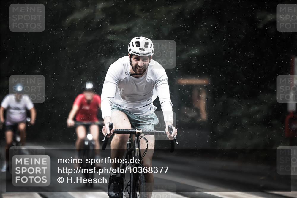 13.09.2026 - Stadtparktriathlon H.Heesch http://msf.ph/oto/10368377 13.09.2026 12:03:42 Radfahren 759, 887, 893, 914, 941, 996 meine-sportfotos.de