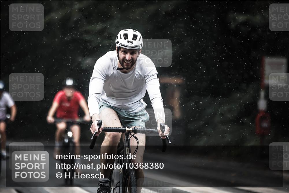 13.09.2026 - Stadtparktriathlon H.Heesch http://msf.ph/oto/10368380 13.09.2026 12:03:42 Radfahren 759, 887, 893, 914, 941, 996 meine-sportfotos.de
