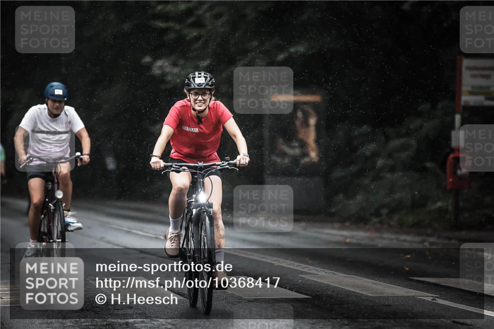 13.09.2026 - Stadtparktriathlon H.Heesch http://msf.ph/oto/10368417 13.09.2026 12:03:43 Radfahren 759, 887, 893, 914, 941, 996 meine-sportfotos.de