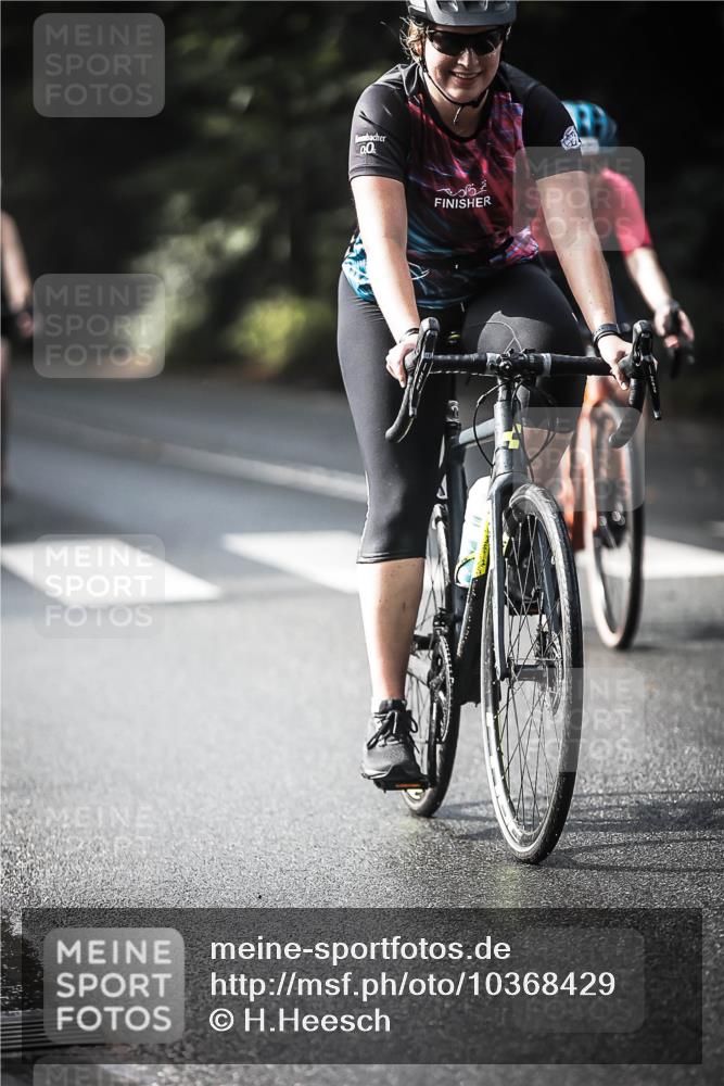 13.09.2026 - Stadtparktriathlon H.Heesch http://msf.ph/oto/10368429 13.09.2026 10:46:14 Radfahren 351, 372, 377, 381, 420, 432, 464 meine-sportfotos.de